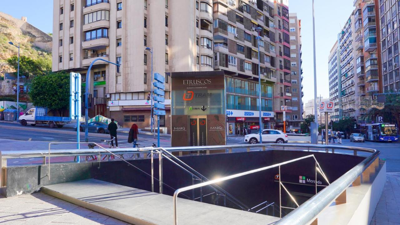 Stylish & Spacious Family Apartment Near Beach & Vibrant Historic Market Alicante Exterior foto